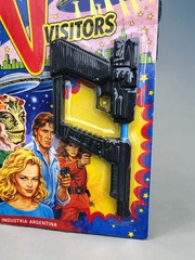 V Visitors Custom Laser Weapon Fan Made 3D Printed Retro 80s Style Carded Toy