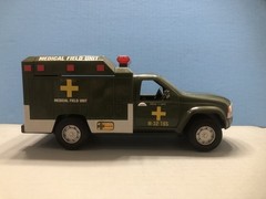 The Corps! Medical Field Unit Mission Vehicle Vintage 1999 Lanard Ambulance Rare
