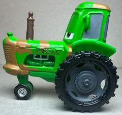 Disney Pixar Cars Green & Brown Tractor Cow Diecast Vehicle FC 1:55 Scale