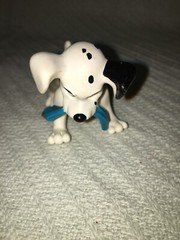 Lot of 8 pieces 101 Dalmatians Figures: 3- Cruella de Vil 5- Pups LOT # 15
