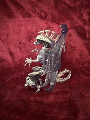 Lot Of 4 Vintage 90s Kenner 6″ Alien Queen/ Bull/ Flying Aliens Action Toys