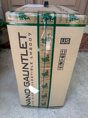 Hot Toys Avengers End Game Nano Gauntlet 1/1 Life Size LMS007 Factory Sealed NEW