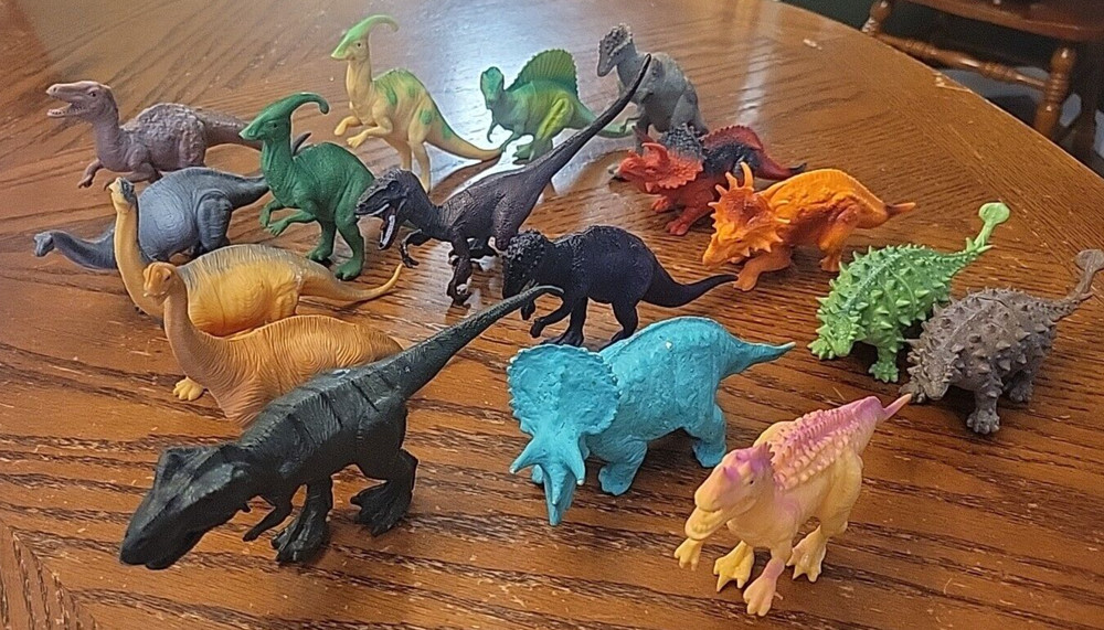 Lot of 17 Dinosaur Toys Assorted Types Sizes And Years Trex, Stego, More