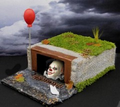 PENNYWISE CLOWN IT DIORAMA~SEWER SCENE~EVIL HORROR~STEPHEN KING~HALLOWEEN~HAUNT