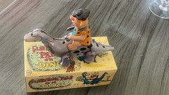 FLINTSTONE PALS ON DINO WITH THE ORIGINAL BOX 📦