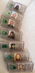 Lot Of 40 Star Wars Hard Plastic Dog Tag Neck Chain By Hasbro 1999 Collectable