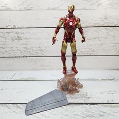Diamond Select Marvel Select Bleeding Edge Iron Man 2013 7″ Action Figure
