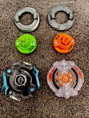 Beyblade Burst Evolution Hasbro Odax O2 Blue Silver & Istros I2
