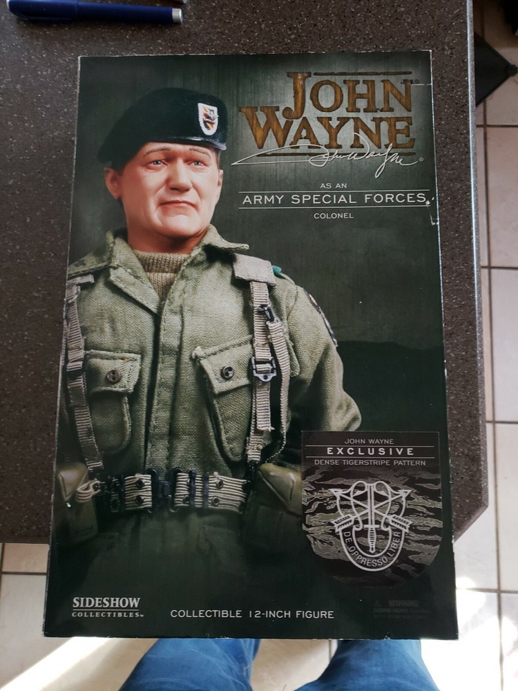 Sideshow John Wayne Army Special Forces Rare Tiger Stripe Camouflage FREE Gift