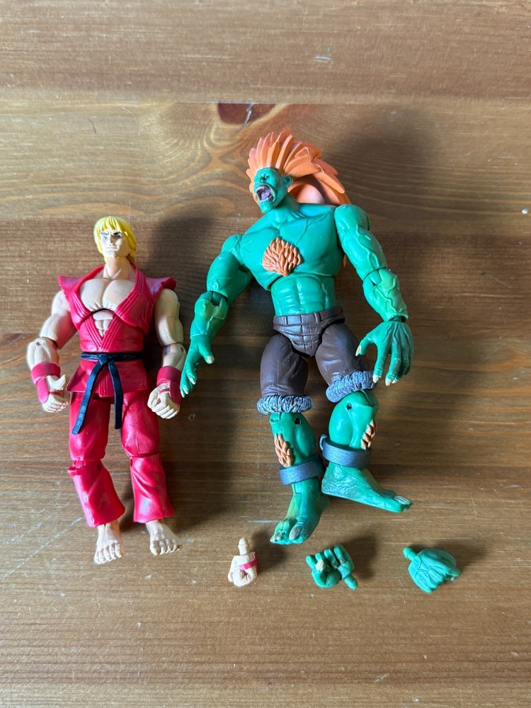 JAZWARES STREET FIGHTER FIGURE SET 2-PACK RARE! KEN VS BLANKA loose