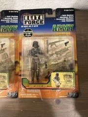 1:18 BBI Elite Force U.S Army Black Hawk Helicopter Pilot Crew Figure 4pc Lot