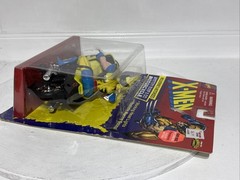 X-Men Wolverine Bump & Go Motorcycle with Removable Figure Marvel (Bubble Dent)