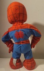 Hasbro Marvel Itsy Bitsy Spider-Man 2006 15″ Singing Plush Toy Works
