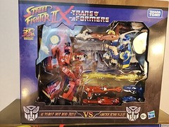 Street Fighter II x Transformers Optimus RYU vs Megatron BISO, KEN vs CHUN-LI