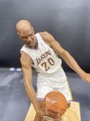 McFarlane 2005 Gary Payton NBA Los Angeles Lakers series 6 Loose