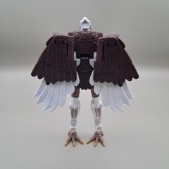 Transformers WFC: Kingdom Deluxe Class Maximal Skywarp Battle Across Time