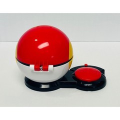 Jazwares Pokemon Surprise Attack Game 4″ Red White Yellow Poke Ball 2021 PKW3165