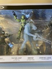 2023 World of Halo BIG SHOT BATTLE PACK Vault Exclusive Chief Arbiter WCT 6 New