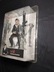 2005 MEZCO TOYS SCARFACE THE FALL TONY MONTANA AL PACINO MOVIE ACTION FIGURE NEW