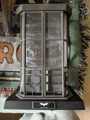 Hot Toys MMS750 The Dark Knight 1/6 Batman Armory with Bruce Wayne 2.0
