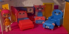 SHOPKINS Playset HAPPY PLACES Rainbow Beach +Reef Retreat +3 Dolls +Figures LOT