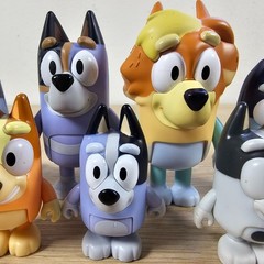 Moose Toys Bluey Lot of 7 Figures Nana Uncle Stripe Rad Muffin Socks Bingo
