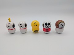 Bandai Tippies The Peanuts Snoopy Toys Spins Tips & Stays Standing Set of 10