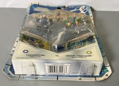 VTG Hasbro Carded 2 pack MEDABOTS Landmotor vs Mega Emperor Action Figures NEW