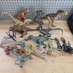 Jurassic World Dinosaurs LOT OF 15 TOTAL DINOS 3 FIGURES See photos