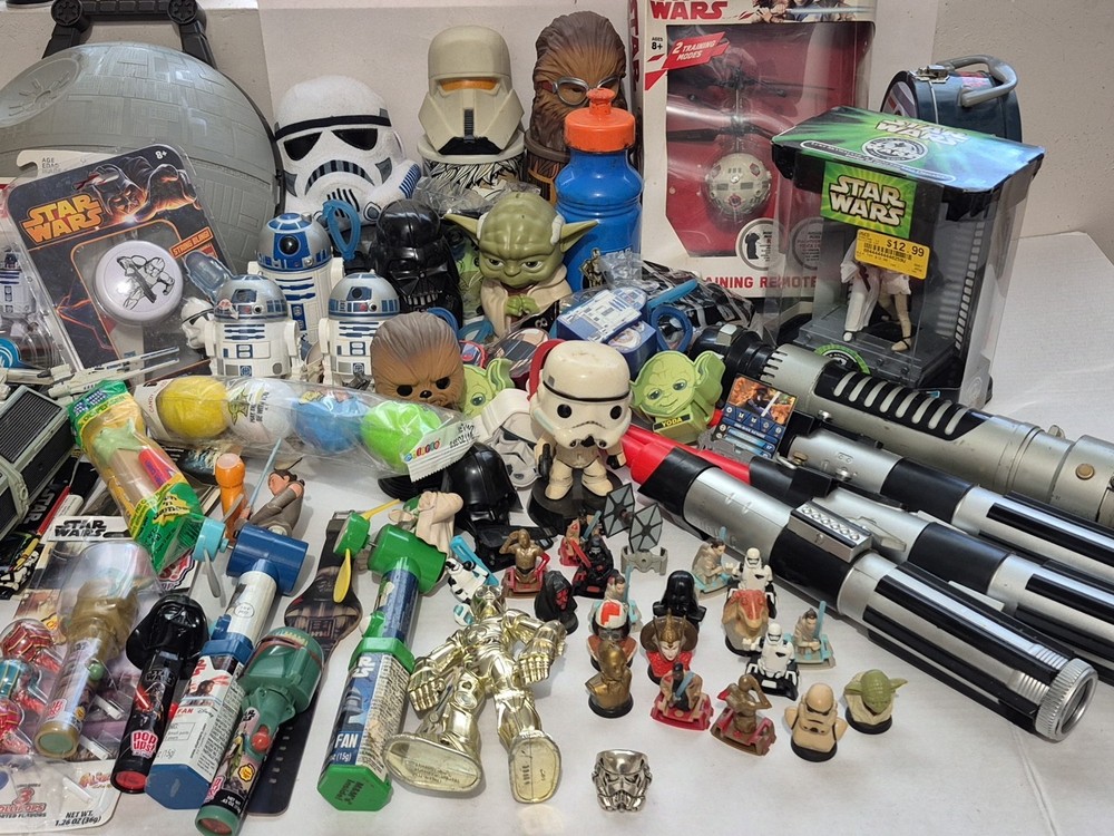 Star Wars Mixed Lot of Toys action figures, PEZ Funko Lightsabers McDonald’s