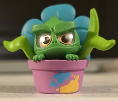 Pascal – Disney Doorables – Series 15 In Full Bloom – Tangled
