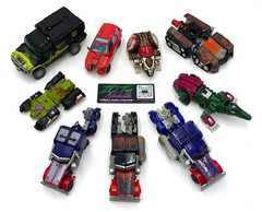 Lot of 9 TRANSFORMERS Beater Figures Ironhide Ratchet Hardhead Tankor Optimus ++