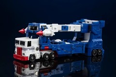 Magic Square Transformation Toys MS-B04A MSB04A Ver.1.0 Ultra Magnus Figure