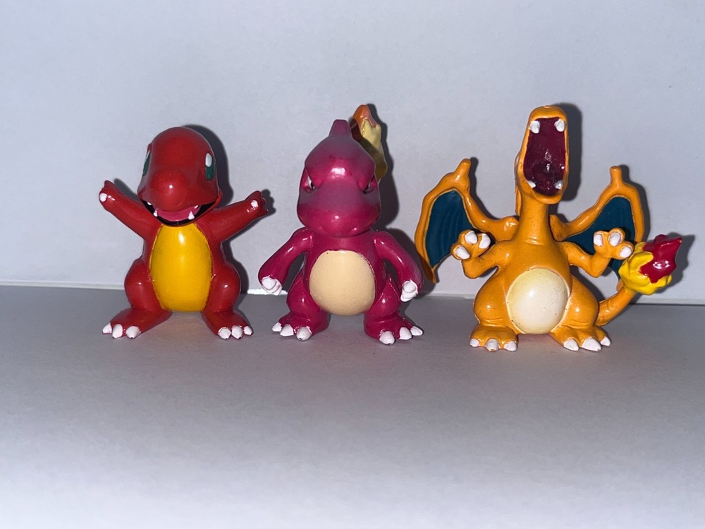 3 Vntg 1990’s TOMY Nintendo POKEMON Figure Lot – Charizard Charmeleon Charmander