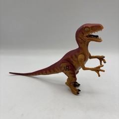 Vintage 1993 Jurassic Park Velociraptor J.10 Dinosaur Action Figure