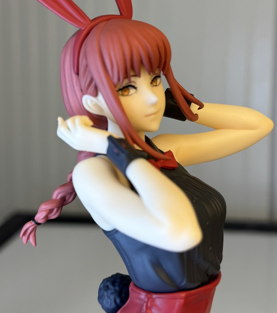 FuRyu Chainsaw Man Makima BiCute Bunnies 1/4 Figure Fishnet Used No Box