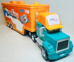 Disney Pixar Cars Sputter Stop Hauler Semi #92 Piston Cup Diecast Deluxe 1:55 FC