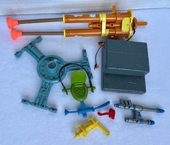 Vtg 1980’s-90’s TMNT Action Figure Parts & Accessories Lot 8 Pc Pre Owned 5.5oz