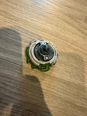 HASBRO Beyblade Burst SlingShock E4743 Thorns-X Minoboros M4.0.Needle-S Used