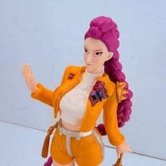 Kpop Demon Hunters Anime 7-inch Figure Statues Toy Decor Doll – Rumi