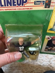 VINTAGE 1993 Kenner CHRIS MILLER Starting Lineup FIGURE w/ 2 Cards! BRAND NEW