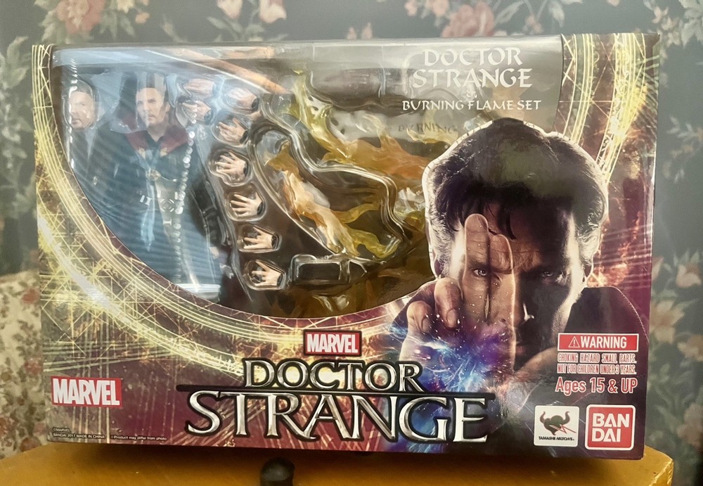 Doctor Strange & Burning Flame Set by Marvel Action Figures- New/Sealed