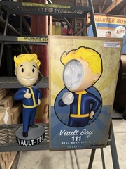 NEW HUGE 15″ Fallout 4 Vault Boy CHARISMA 111 Mega Bobblehead Figure Gaming 76