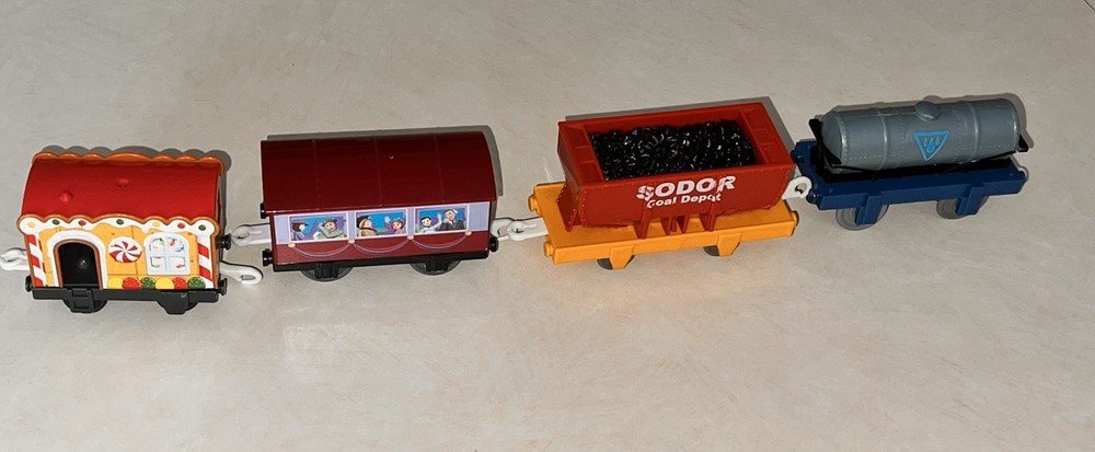 Thomas & Friends Trackmaster Train Cars (4)