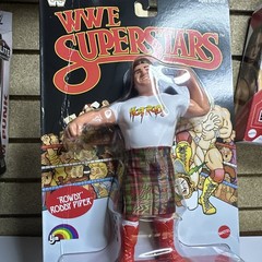 LJN WWE Superstars “Rowdy” Roddy Piper Action Figure Poster Included – card bent