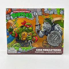 TMNT 1988 Remastered Raphael vs Rocksteady Playmates Action Figure 2-Pack N Hand