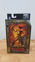 Hasbro Golden Archive Dungeons & Dragons – Holga Action Figure