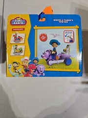 Jazwares LLC Dino Ranch Miguel & Tango’s Tow Rig Vehicle Action Figures Toy