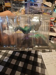 Mezco Toyz Kick Ass 6” Inch 2010 Action Figure Toy Includes Billy-Clubs NEW