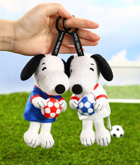 💡 Vipo x Peanuts Snoopy Soccer Series Plush Blind Box Toy
